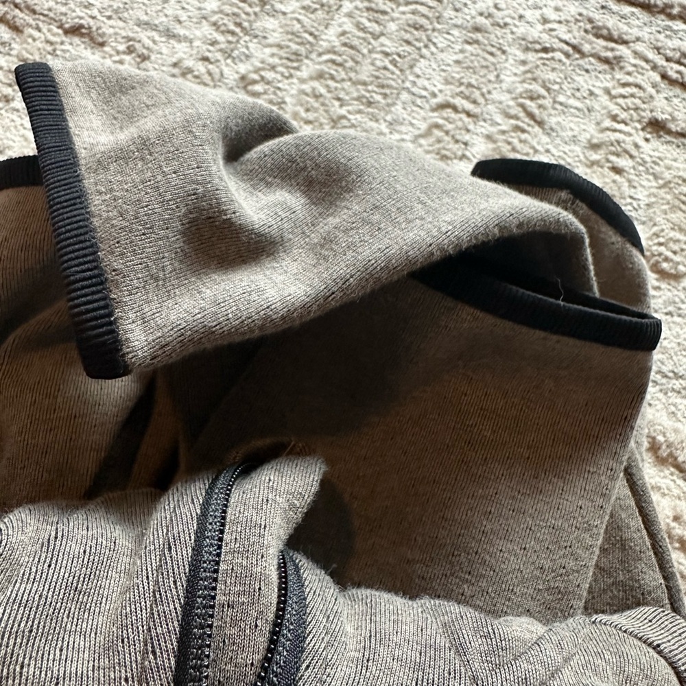 REI outdoor taupe colored zip up jacket - Picture 12 of 12